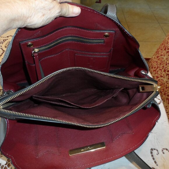 New Mark Jacobs Gray Pebbled Leather Shoulder Bag - Picture 13 of 16